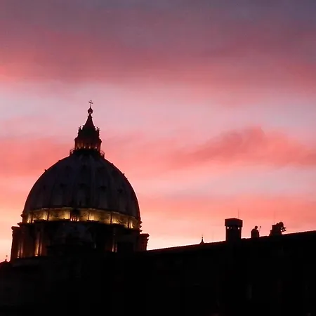All'ombra Del Cupolone ゲストハウス 4*
