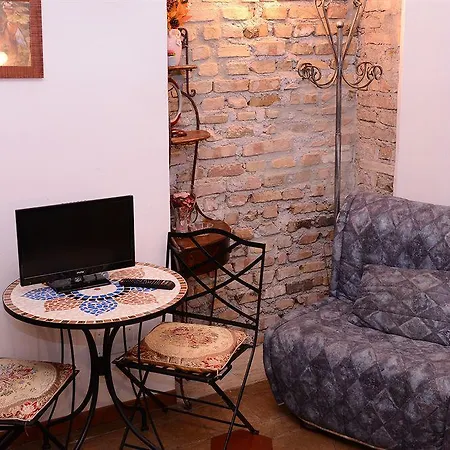 بيت ضيافة All'ombra Del Cupolone