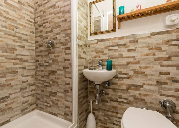 All'ombra Del Cupolone 4* 로마