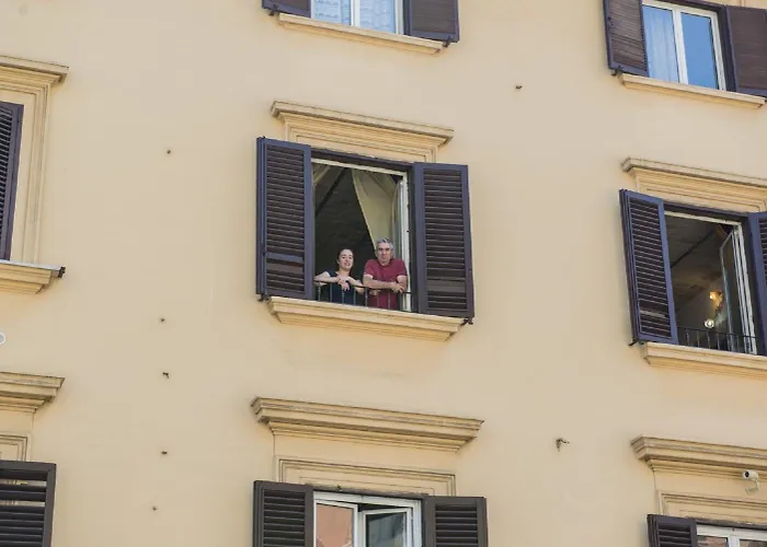 All'ombra Del Cupolone